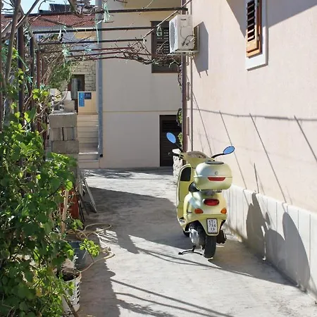 With Parking Space Supetar, Brac - 6037 * 苏佩塔尔
